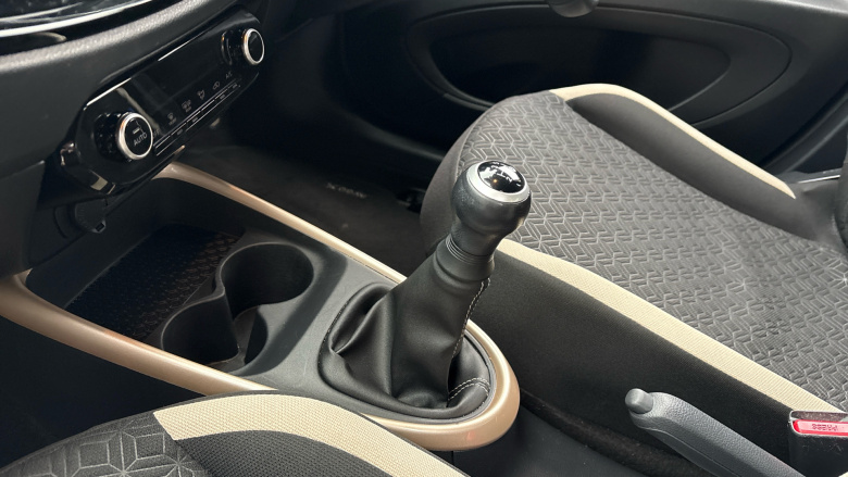 Toyota Aygo X 1.0 VVT-i Edge 5dr Petrol Hatchback